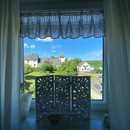 Entire Near Nuerburgring And Cochem Apartment *